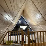 Casa De Lemn 1,tip A * קורבו